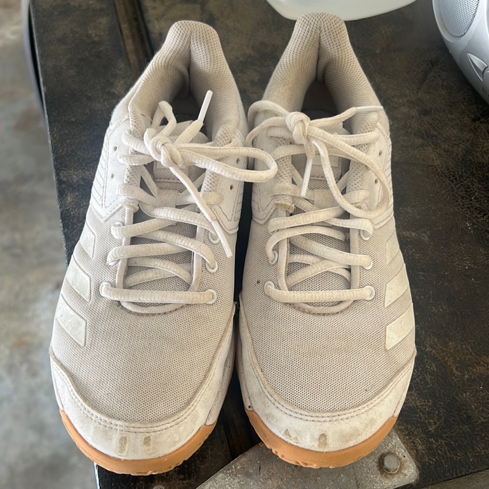 ADIDAS VOLLYBALL SHOES
